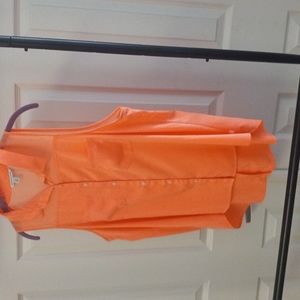 Casual sleeveless top